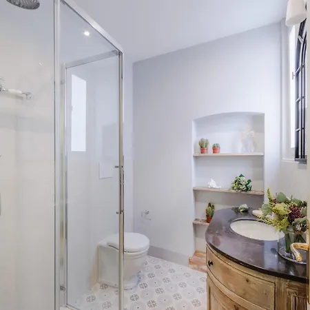 Apartment Elegant Villa With Garden In The Heart Of Lucca *