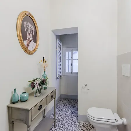 Apartment Elegant Villa With Garden In The Heart Of Lucca