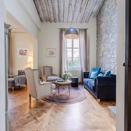 Elegant Villa With Garden In The Heart Of Lucca Apartment